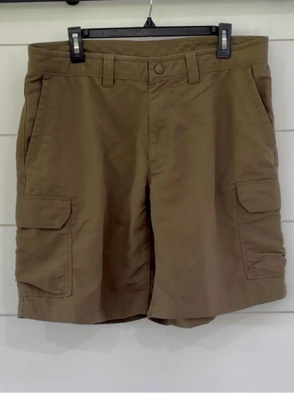 Men’s The North Face Green Shorts